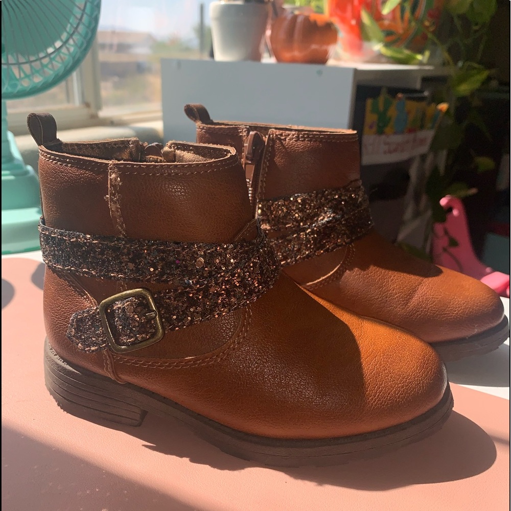 Adorable toddler girls ankle boots